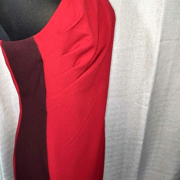 NWOT NEW YORK AND COMPANY ONE SHOULDER DRESS SIZE M ZIPPER SPLIT - Picture 5 of 11